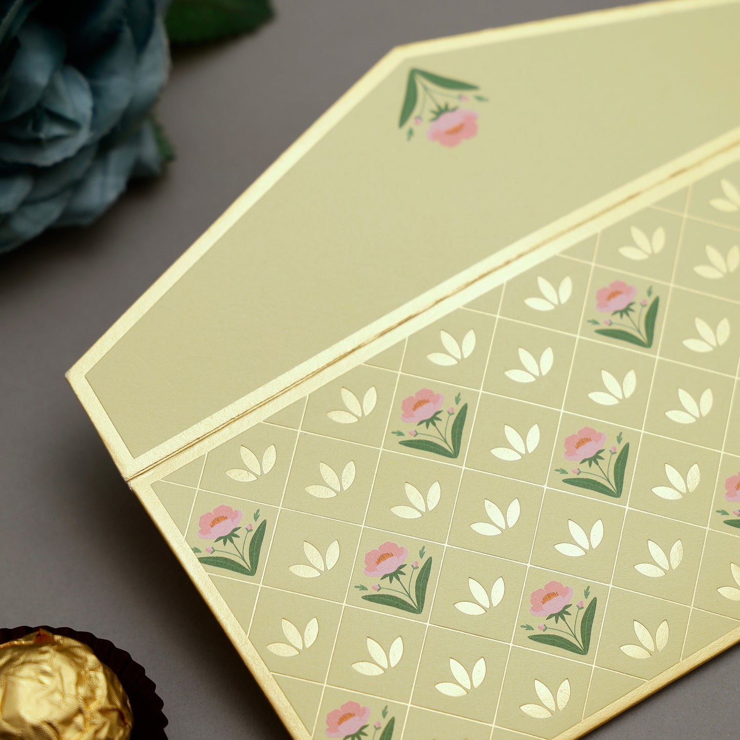 GOLDEN BLOOM – LUXURY MONEY ENVELOPES