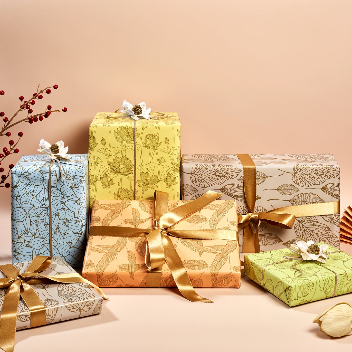 THE PANTONE EDITION ASSORTED GIFT WRAPPING SHEETS